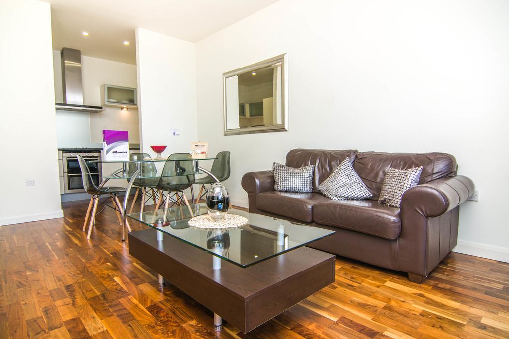 Canary Wharf - Corporate River View Apartments Londres Extérieur photo
