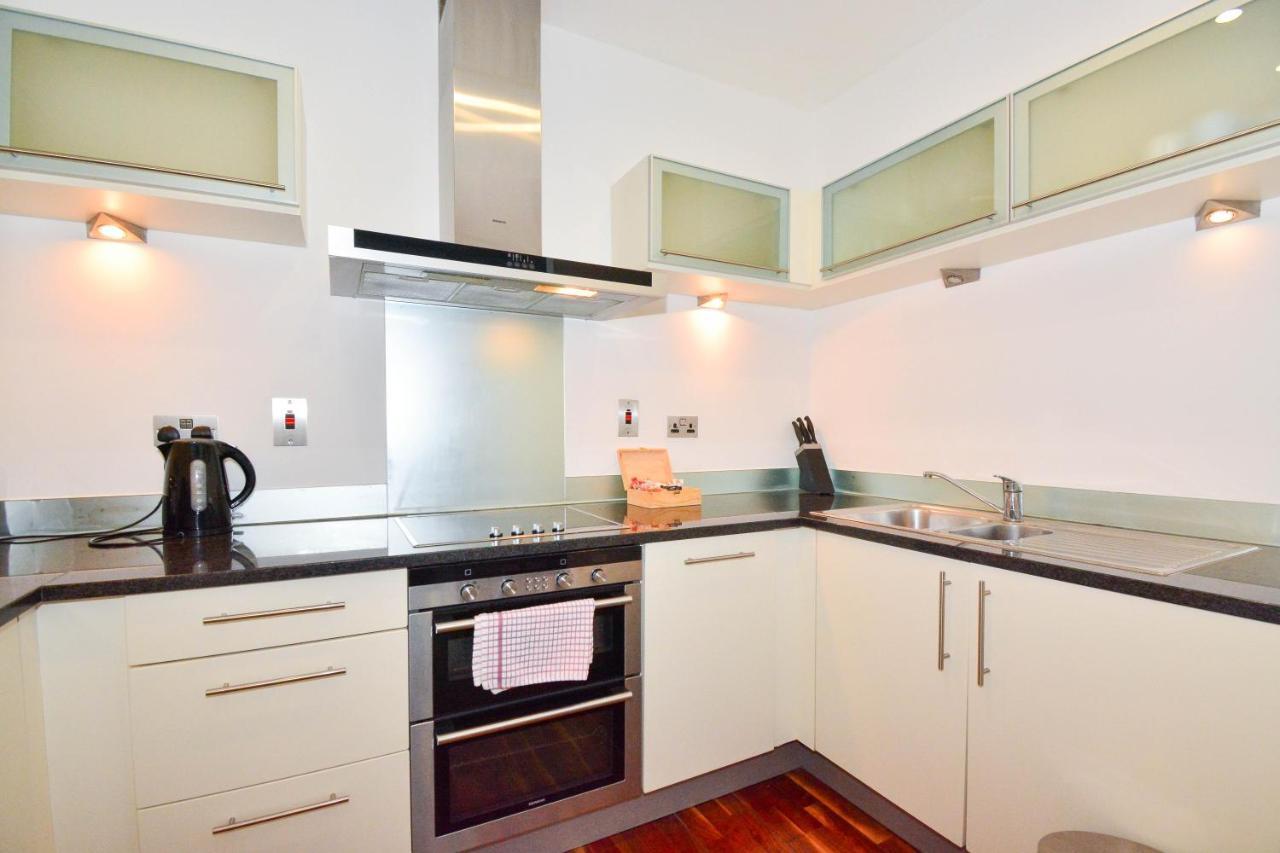 Canary Wharf - Corporate River View Apartments Londres Extérieur photo